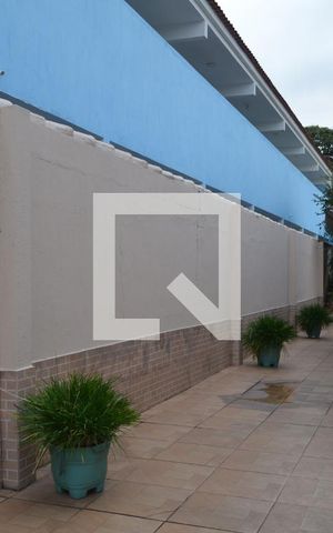 Casa à venda com 210m², 3 quartos e 6 vagasÁrea Externa
