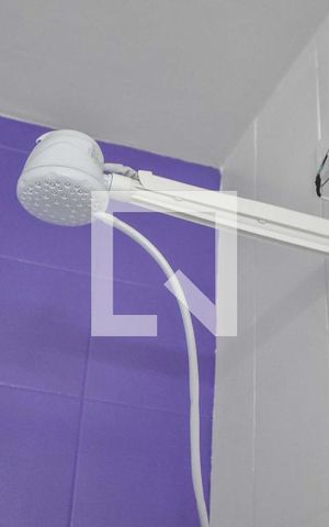 Casa para alugar com 215m², 4 quartos e 2 vagasBanheiro 02
