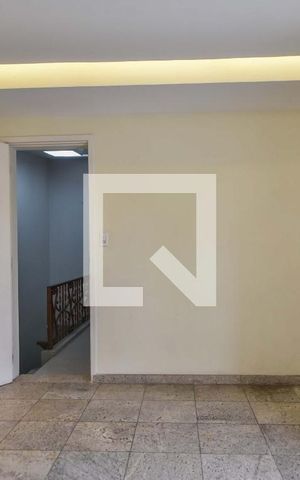 Casa para alugar com 215m², 4 quartos e 2 vagasQuarto 01