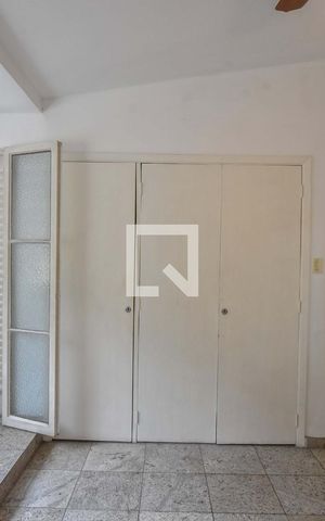 Casa para alugar com 215m², 4 quartos e 2 vagasQuarto 02