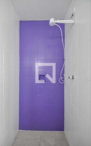 Casa para alugar com 215m², 4 quartos e 2 vagasBanheiro 02