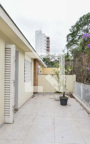 Casa para alugar com 215m², 4 quartos e 2 vagasVaranda Quarto 03