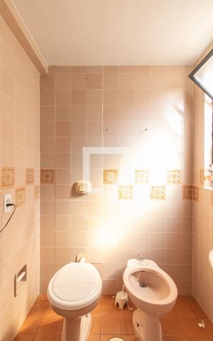 Apartamento à venda com 36m², 1 quarto e sem vaga Apartamento à venda com 36m², 1 quarto e sem vagaBanheiro