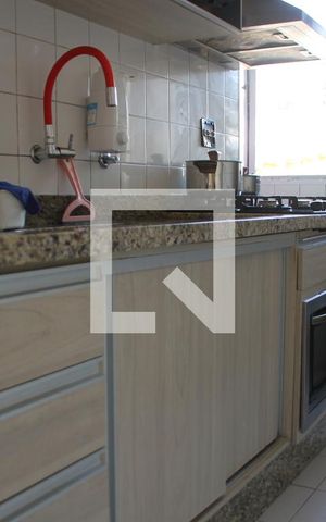 Apartamento à venda com 38m², 2 quartos e 1 vagaCozinha - Armários