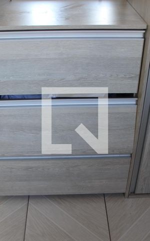 Apartamento à venda com 38m², 2 quartos e 1 vagaQuarto - Armários