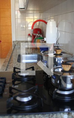 Apartamento à venda com 38m², 2 quartos e 1 vagaCozinha
