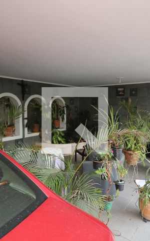 Casa à venda com 250m², 3 quartos e 4 vagasGaragem