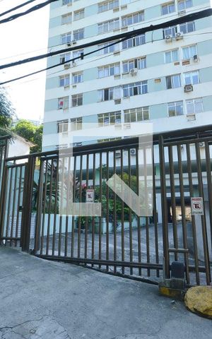 Apartamento à venda com 64m², 2 quartos e 1 vagaFachada