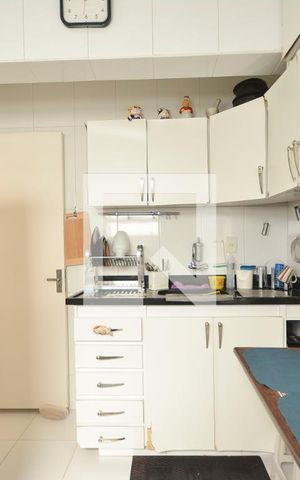 Apartamento à venda com 64m², 2 quartos e 1 vagaCozinha