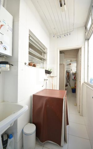 Apartamento à venda com 64m², 2 quartos e 1 vagaÁrea de serviço