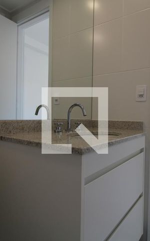 Apartamento para alugar com 72m², 2 quartos e 1 vagaBanheiro