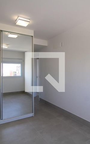 Apartamento para alugar com 72m², 2 quartos e 1 vagaquarto 2