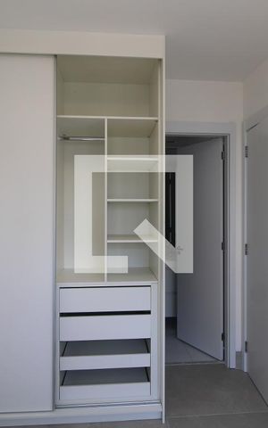 Apartamento para alugar com 72m², 2 quartos e 1 vagaquarto 1