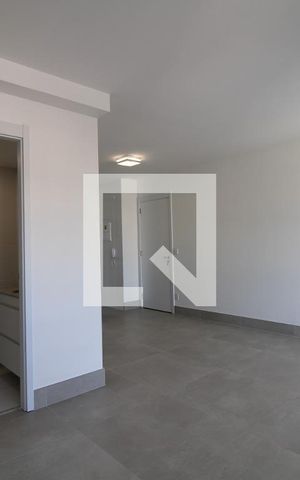 Apartamento para alugar com 72m², 2 quartos e 1 vagaSala