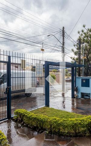 Casa à venda com 292m², 4 quartos e 3 vagas Casa à venda com 292m², 4 quartos e 3 vagasPátio