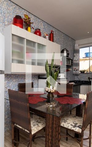Casa à venda com 144m², 4 quartos e 3 vagasCozinha