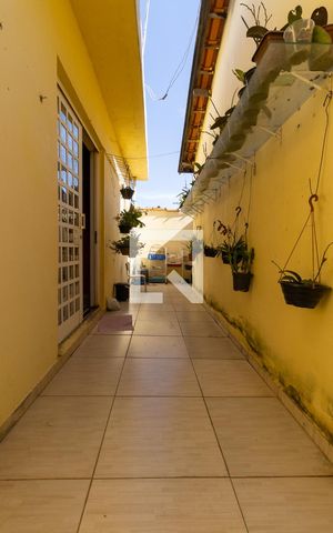 Casa à venda com 144m², 4 quartos e 3 vagasÁrea Externa