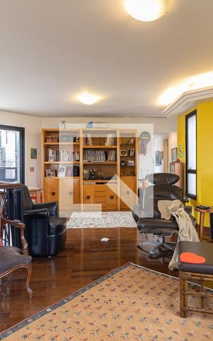 Apartamento à venda com 360m², 5 quartos e 4 vagas Apartamento à venda com 360m², 5 quartos e 4 vagasSala - Cobertura