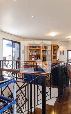 Apartamento à venda com 360m², 5 quartos e 4 vagas Apartamento à venda com 360m², 5 quartos e 4 vagasSala - Cobertura
