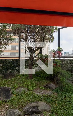 Apartamento à venda com 360m², 5 quartos e 4 vagas Apartamento à venda com 360m², 5 quartos e 4 vagasJardim- Cobertura