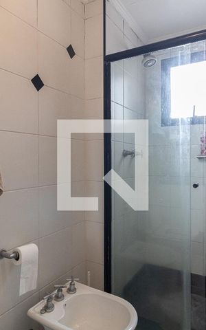 Apartamento à venda com 360m², 5 quartos e 4 vagas Apartamento à venda com 360m², 5 quartos e 4 vagasBanheiro da Suíte 2