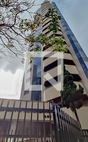 Apartamento à venda com 360m², 5 quartos e 4 vagas Apartamento à venda com 360m², 5 quartos e 4 vagasFachada