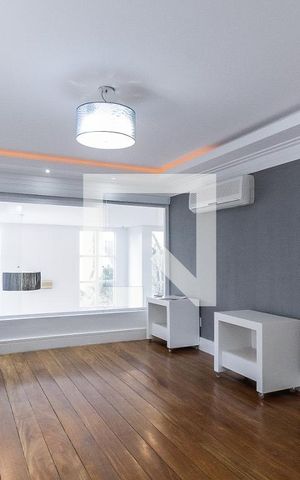 Casa à venda com 389m², 3 quartos e 4 vagasSuíte