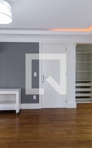 Casa à venda com 389m², 3 quartos e 4 vagasSuíte