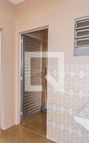 Casa à venda com 200m², 3 quartos e 2 vagasÁrea de Serviço