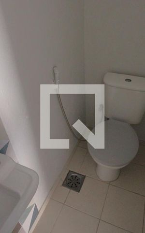 Casa de condomínio à venda com 106m², 3 quartos e 1 vagaLavabo