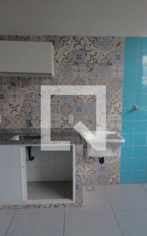Casa de condomínio à venda com 106m², 3 quartos e 1 vagaÁrea de Serviço
