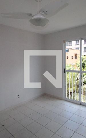 Casa de condomínio à venda com 106m², 3 quartos e 1 vagaQuarto 1