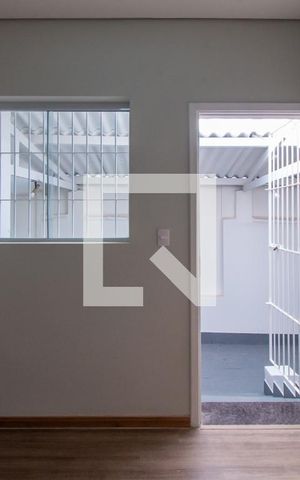 Casa à venda com 200m², 4 quartos e 2 vagas Casa à venda com 200m², 4 quartos e 2 vagasCozinha