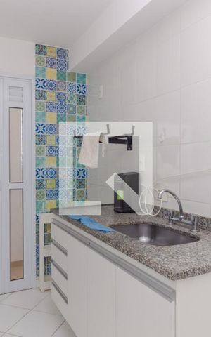 Apartamento para alugar com 69m², 2 quartos e 2 vagas Apartamento para alugar com 69m², 2 quartos e 2 vagasCozinha