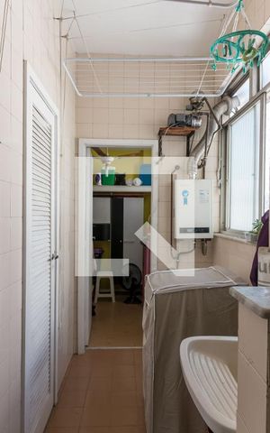 Apartamento à venda com 90m², 2 quartos e 1 vaga Apartamento à venda com 90m², 2 quartos e 1 vagaÁrea de Serviço