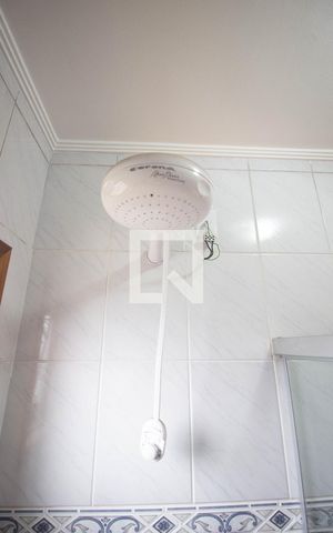 Casa à venda com 150m², 3 quartos e 2 vagas Casa à venda com 150m², 3 quartos e 2 vagasBanheiro Suíte 1