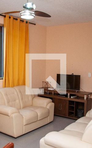 Apartamento à venda com 84m², 3 quartos e 3 vagas Apartamento à venda com 84m², 3 quartos e 3 vagasSala