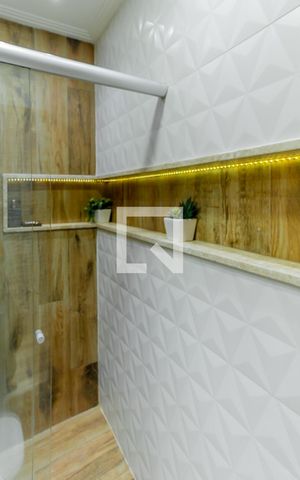 Studio à venda com 25m², 1 quarto e sem vaga Studio à venda com 25m², 1 quarto e sem vagaBanheiro