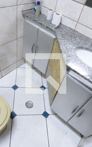 Casa à venda com 400m², 2 quartos e 2 vagasBanheiro