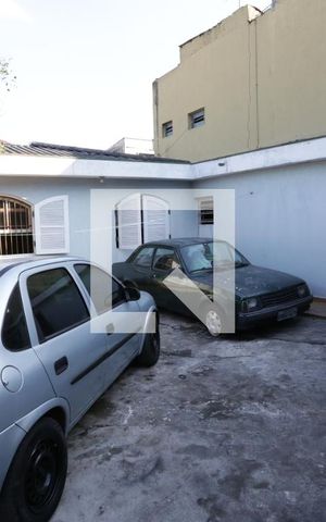 Casa à venda com 400m², 2 quartos e 2 vagasQuintal/Garagem