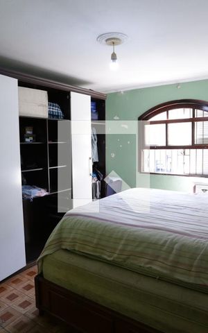 Casa à venda com 400m², 2 quartos e 2 vagasQuarto 1
