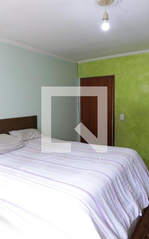 Casa à venda com 400m², 2 quartos e 2 vagasQuarto 1