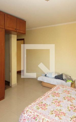 Casa à venda com 315m², 3 quartos e 7 vagas Casa à venda com 315m², 3 quartos e 7 vagasSuite