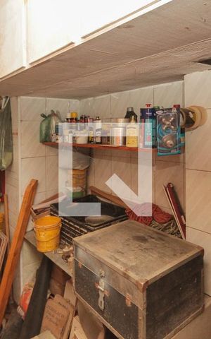 Casa à venda com 315m², 3 quartos e 7 vagas Casa à venda com 315m², 3 quartos e 7 vagasdeposito
