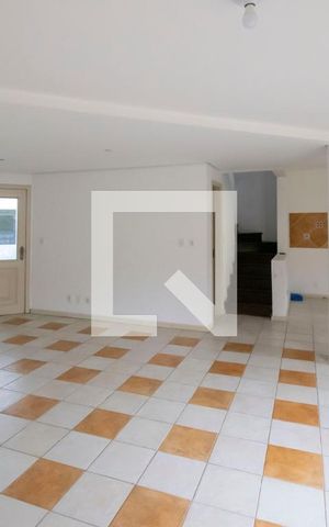 Casa de condomínio à venda com 160m², 3 quartos e 1 vaga Casa de condomínio à venda com 160m², 3 quartos e 1 vagaSala de Estar
