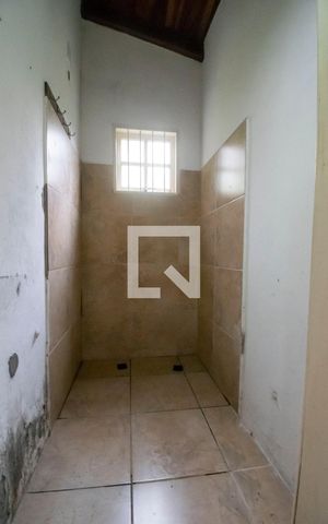 Casa de condomínio à venda com 160m², 3 quartos e 1 vaga Casa de condomínio à venda com 160m², 3 quartos e 1 vagaDespensa