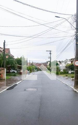 Casa de condomínio à venda com 160m², 3 quartos e 1 vaga Casa de condomínio à venda com 160m², 3 quartos e 1 vagaCondomínio