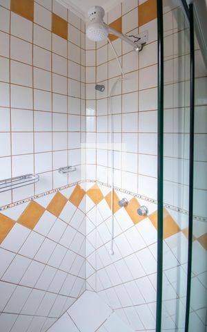 Casa de condomínio à venda com 160m², 3 quartos e 1 vaga Casa de condomínio à venda com 160m², 3 quartos e 1 vagaBanheiro Social