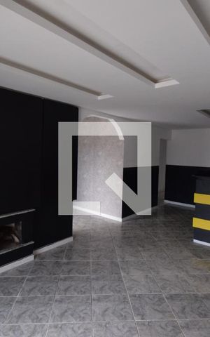 Casa para alugar com 416m², 4 quartos e 4 vagasSala
