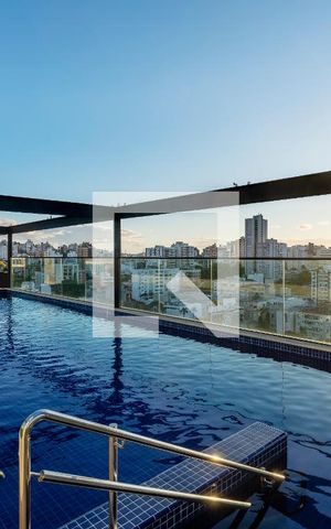 Apartamento à venda com 65m², 2 quartos e 1 vaga Apartamento à venda com 65m², 2 quartos e 1 vagaÁrea comum - Piscina